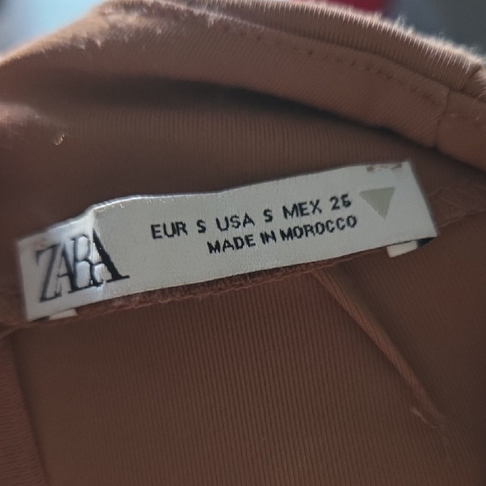 Zara Women's Long Sleeve Top in Warm Tan - Picture 2 of 2